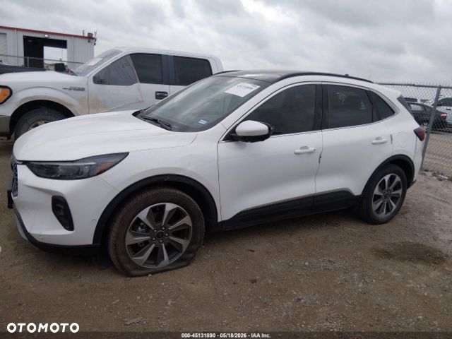 Ford Escape 2.0 EcoBoost AWD Titanium - 10