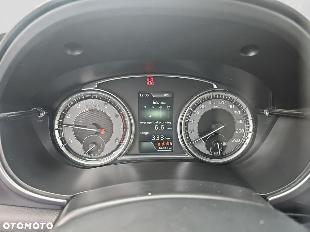 Suzuki Vitara - 10