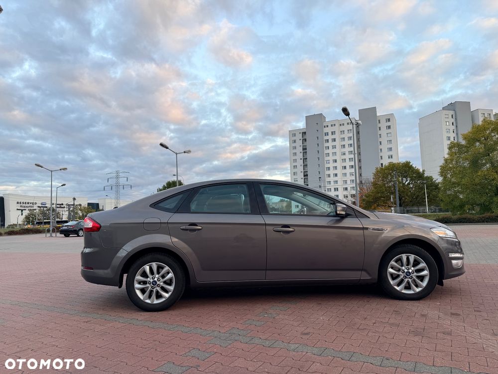 Ford Mondeo 2.0 TDCi Ghia - 5