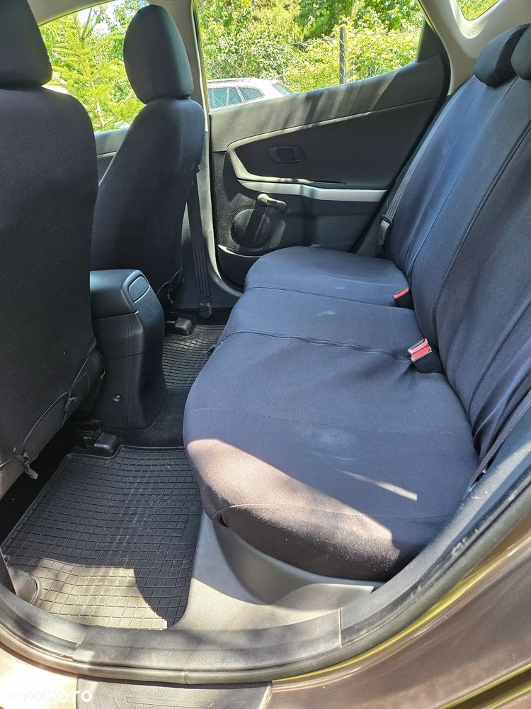 Kia Ceed - 15