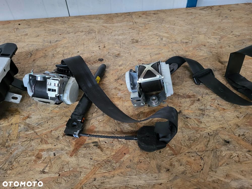 Poduszki powietrzne Peugeot 3008 I - 4