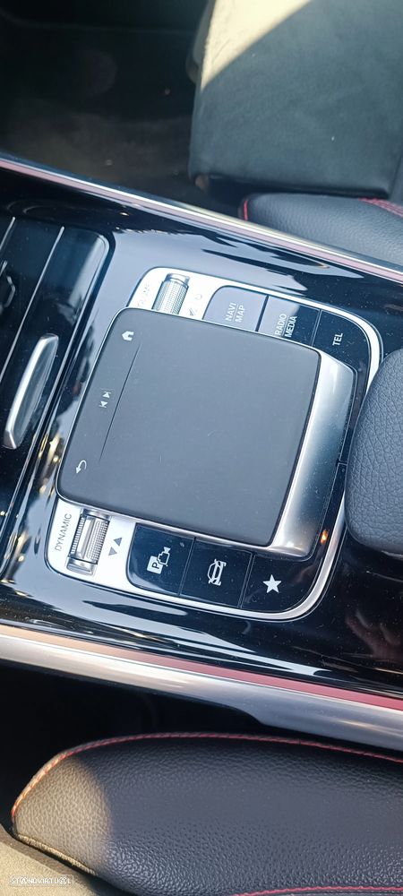 Mercedes-Benz GLB 200 7G-DCT AMG Line - 14