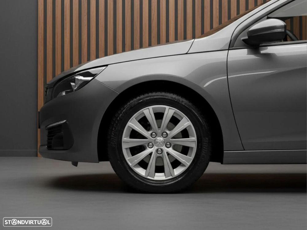 Peugeot 308 - 13