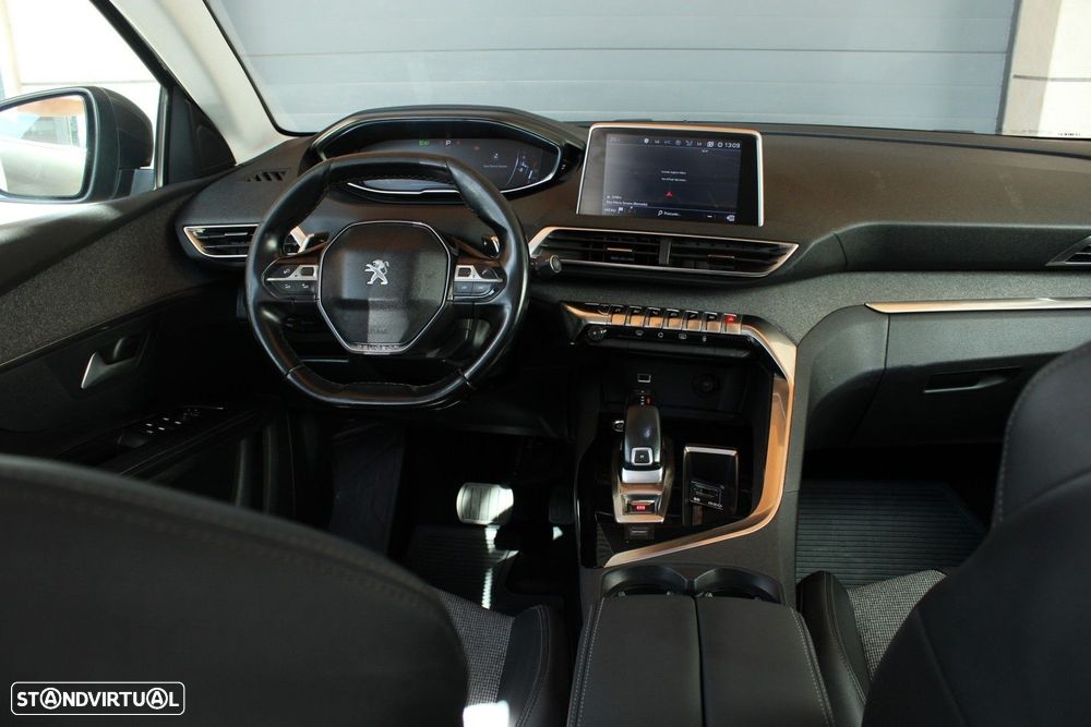 Peugeot 5008 BlueHDI 130 EAT8 Allure Pack - 4