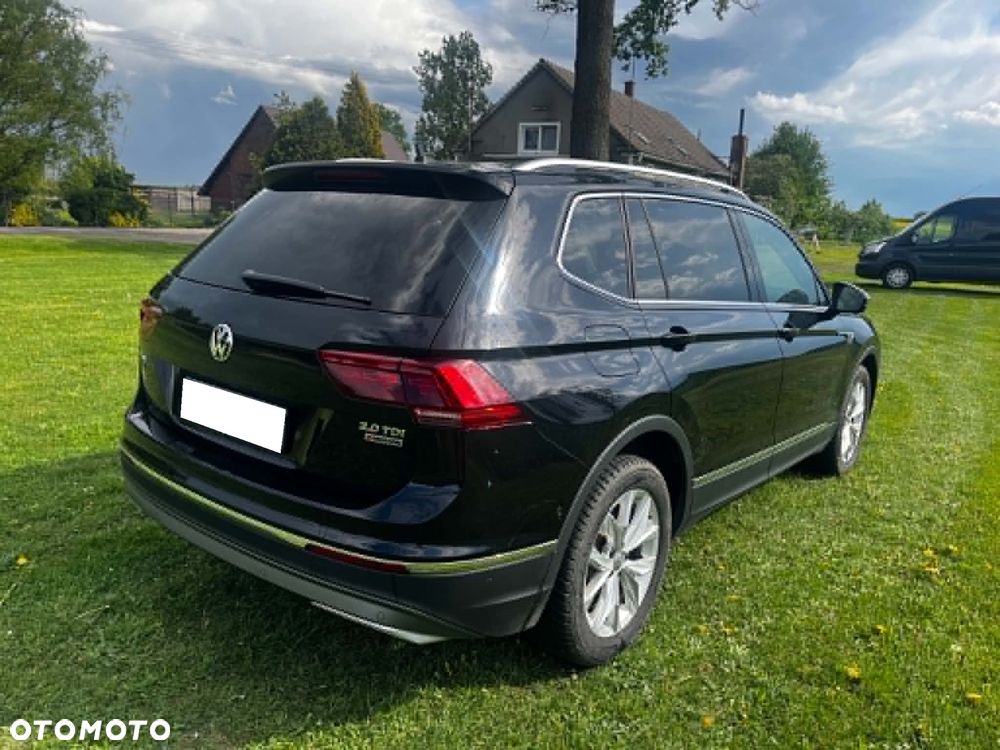Volkswagen Tiguan Allspace 2.0 TDI SCR 4Motion DSG R-Line - 4