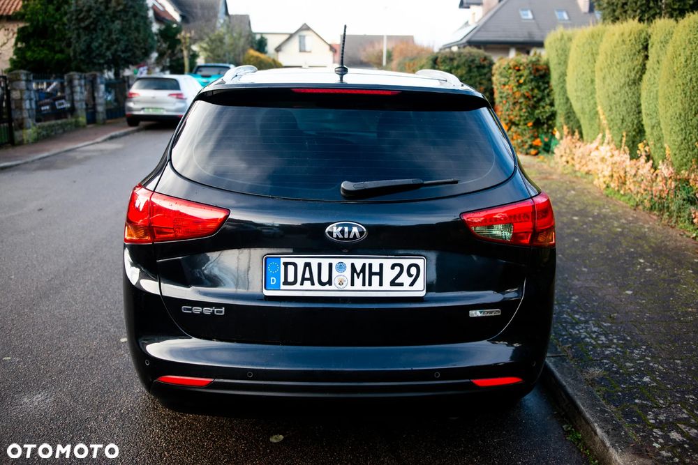 Kia Ceed ver-1-6-gdi-business-line - 13