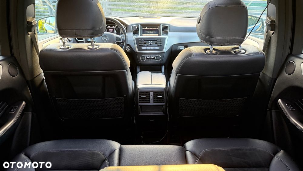 Mercedes-Benz ML 350 BlueTEC 4-Matic - 19