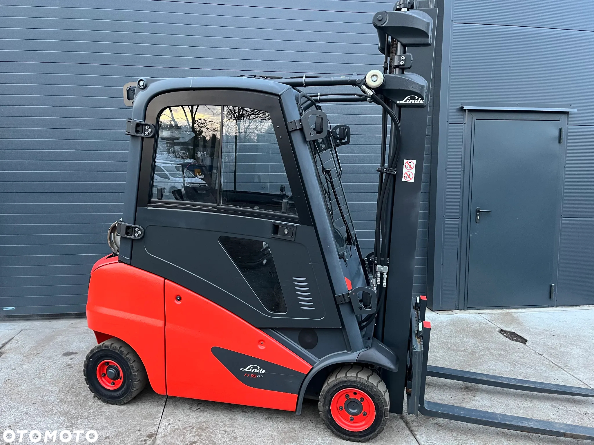 Linde H16T 391-01 Gaz LPG, Pełna kabina, Przesuw boczny, maszt Standard - 3