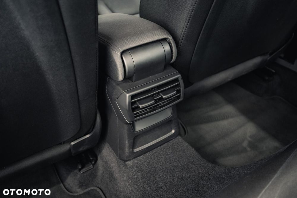 Audi A3 Limousine 35 TFSI S tronic - 35