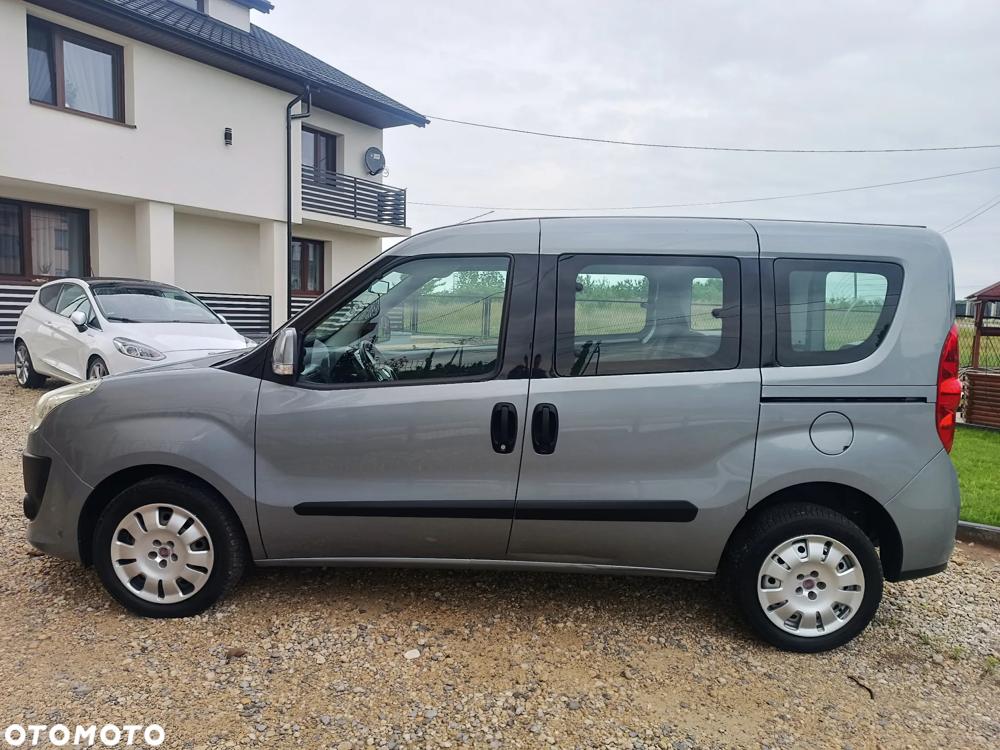 Fiat Doblo 1.4 16V Dynamic - 13
