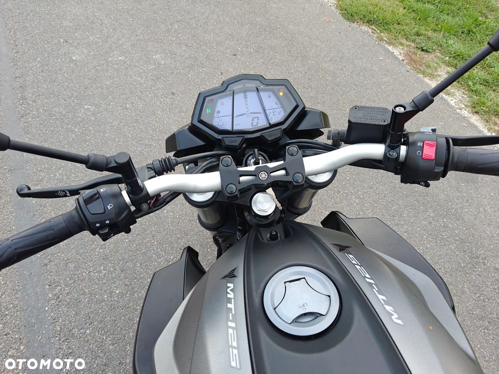 Yamaha MT - 11