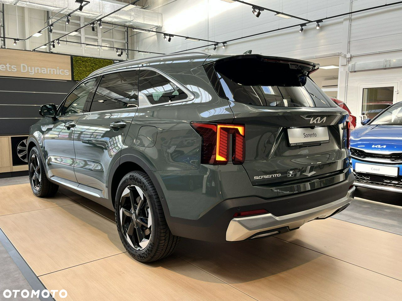Kia Sorento - 5