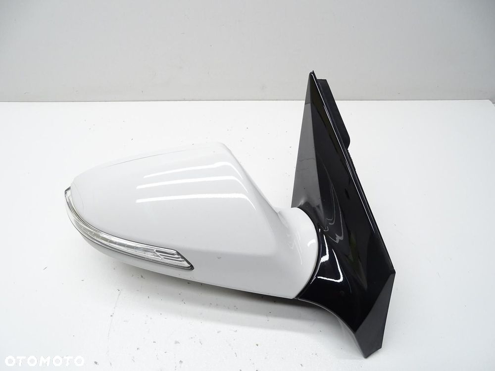LUSTERKO PRAWE PRAWY PRZÓD CREAMY WHITE HYUNDAI I40 6-PIN - 6
