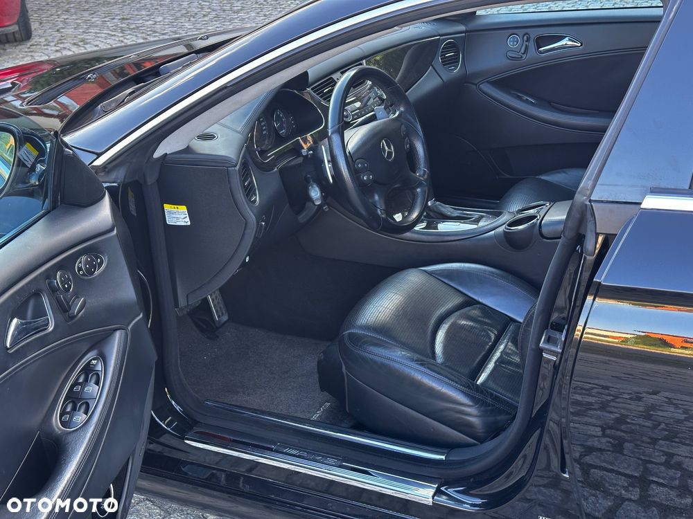 Mercedes-Benz CLS - 18