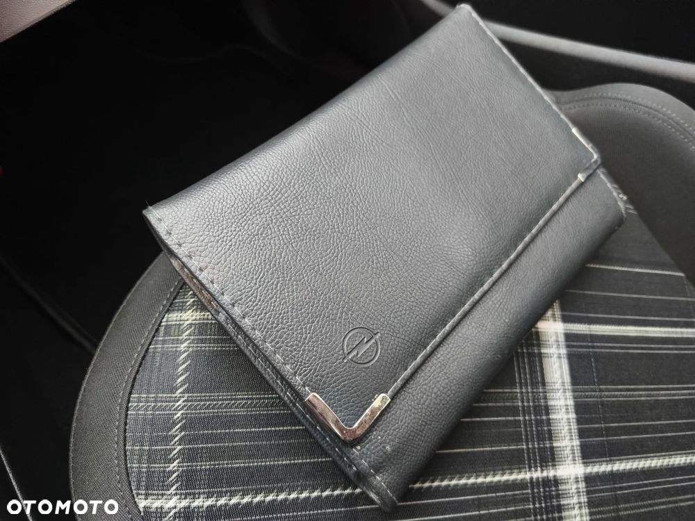 Opel Corsa 1.2 Cosmo - 17