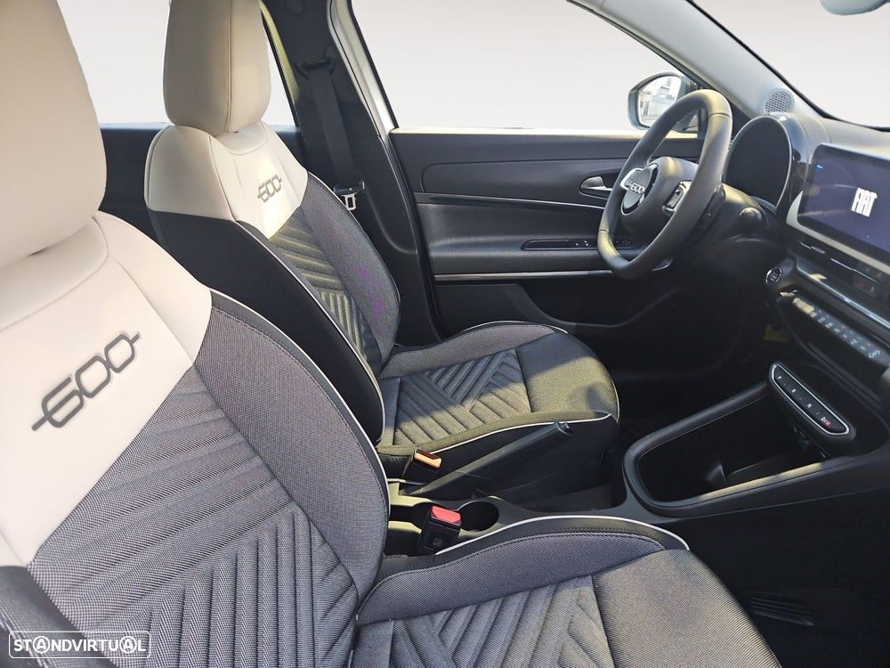 Fiat 600 1.2 Hybrid La Prima - 15