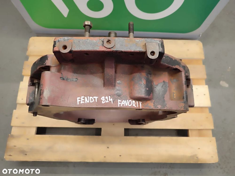 Wałek przedniego napędu FENDT 824 FAVORIT - 4