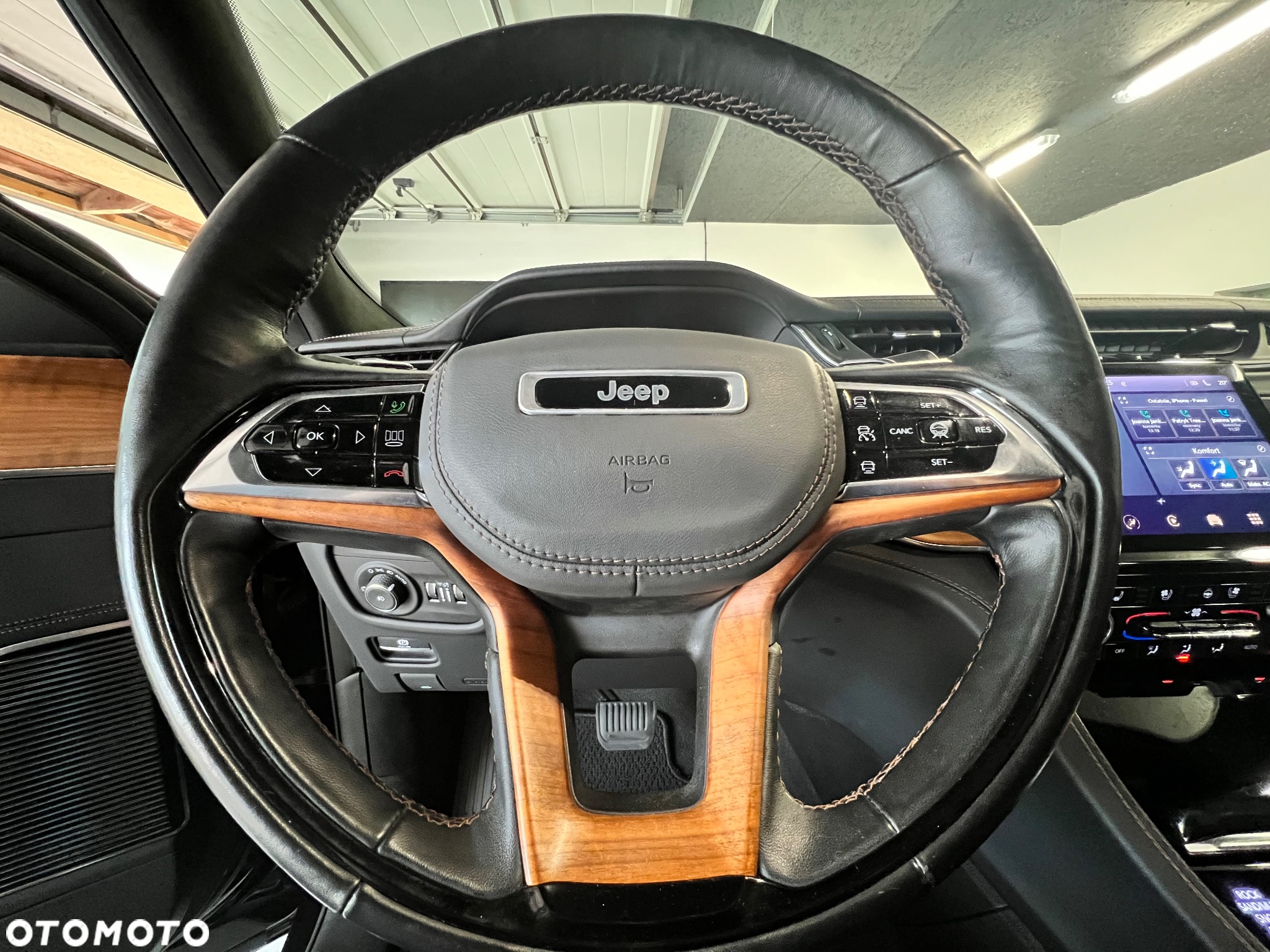 Jeep Grand Cherokee 3.6 V6 Summit - 13