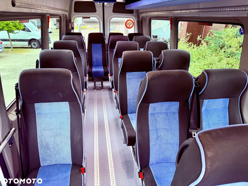 Mercedes-Benz SPRINTER 516 - 13