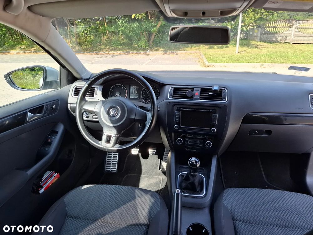 Volkswagen Jetta 1.4 TSI Comfortline - 9