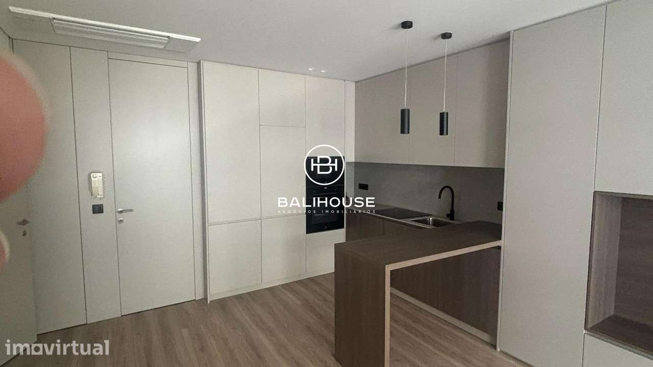 APARTAMENTO T0 - Grande imagem: 4/12