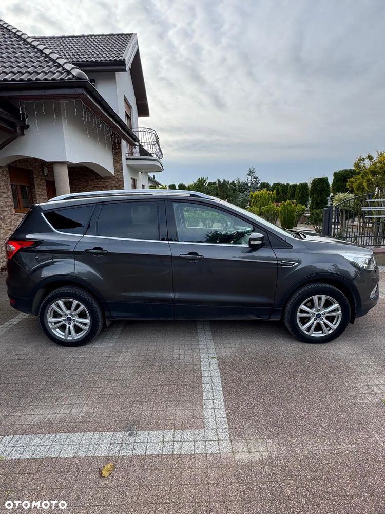 Ford Kuga - 5