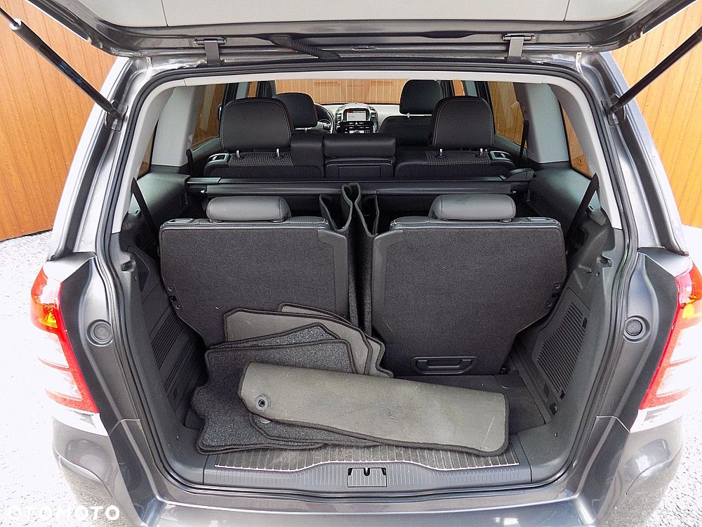 Opel Zafira 1.7 CDTI Cosmo EU5 - 20