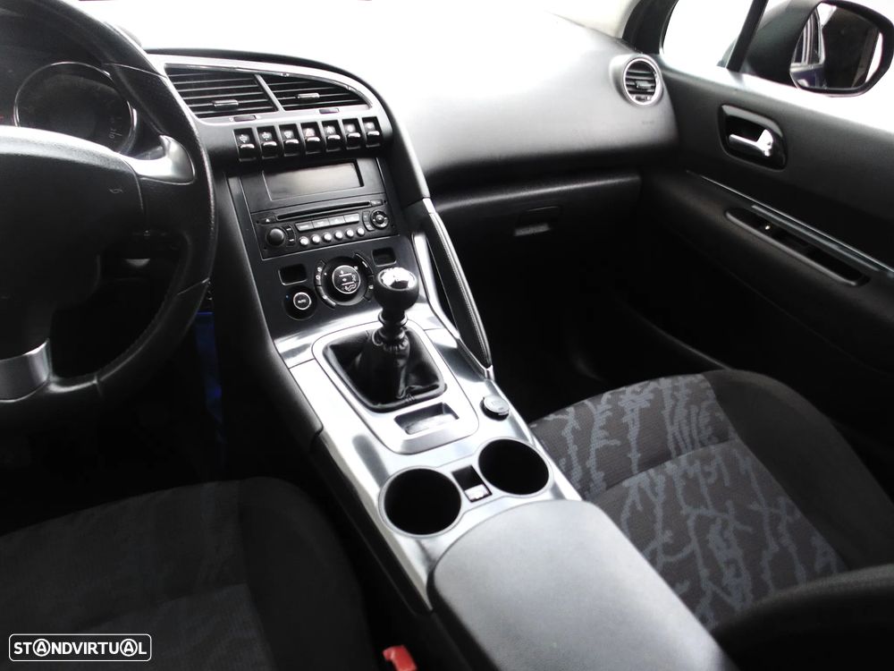 Peugeot 3008 1.6 HDi Sport - 41