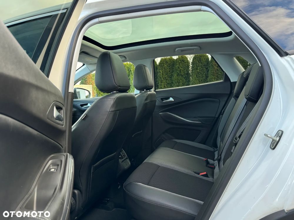 Opel Grandland X 1.6 T Elegance Business Pack S&S - 31