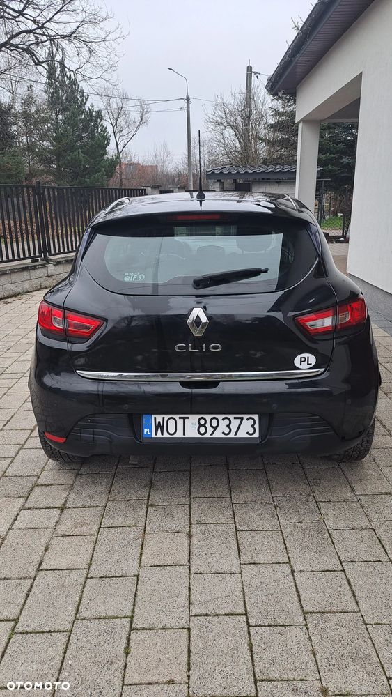 Renault Clio 1.2 16V 75 LIMITED - 4