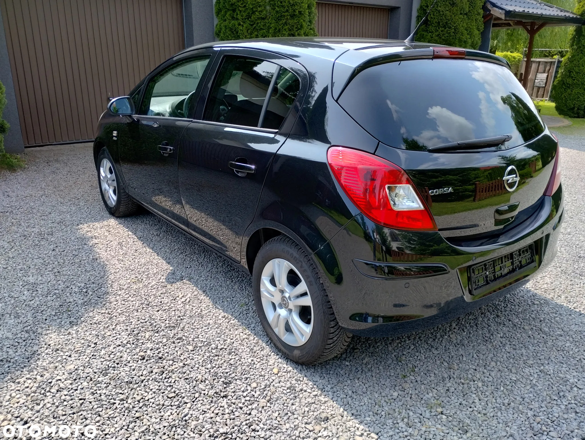 Opel Corsa 1.4 16V Active - 15