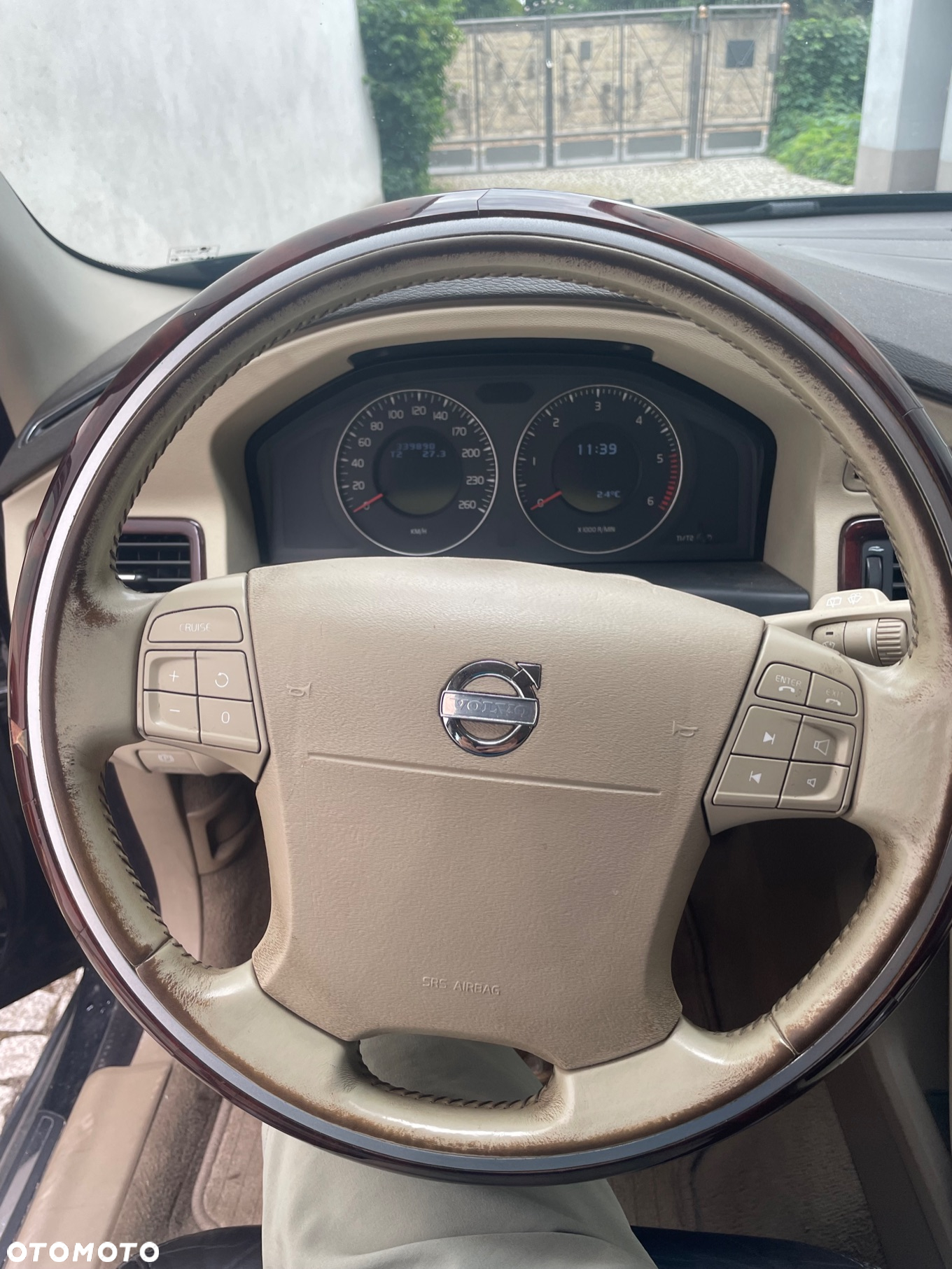 Volvo XC 70 - 10