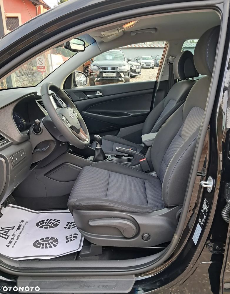 Hyundai Tucson blue 1.7 CRDi 2WD Style - 9