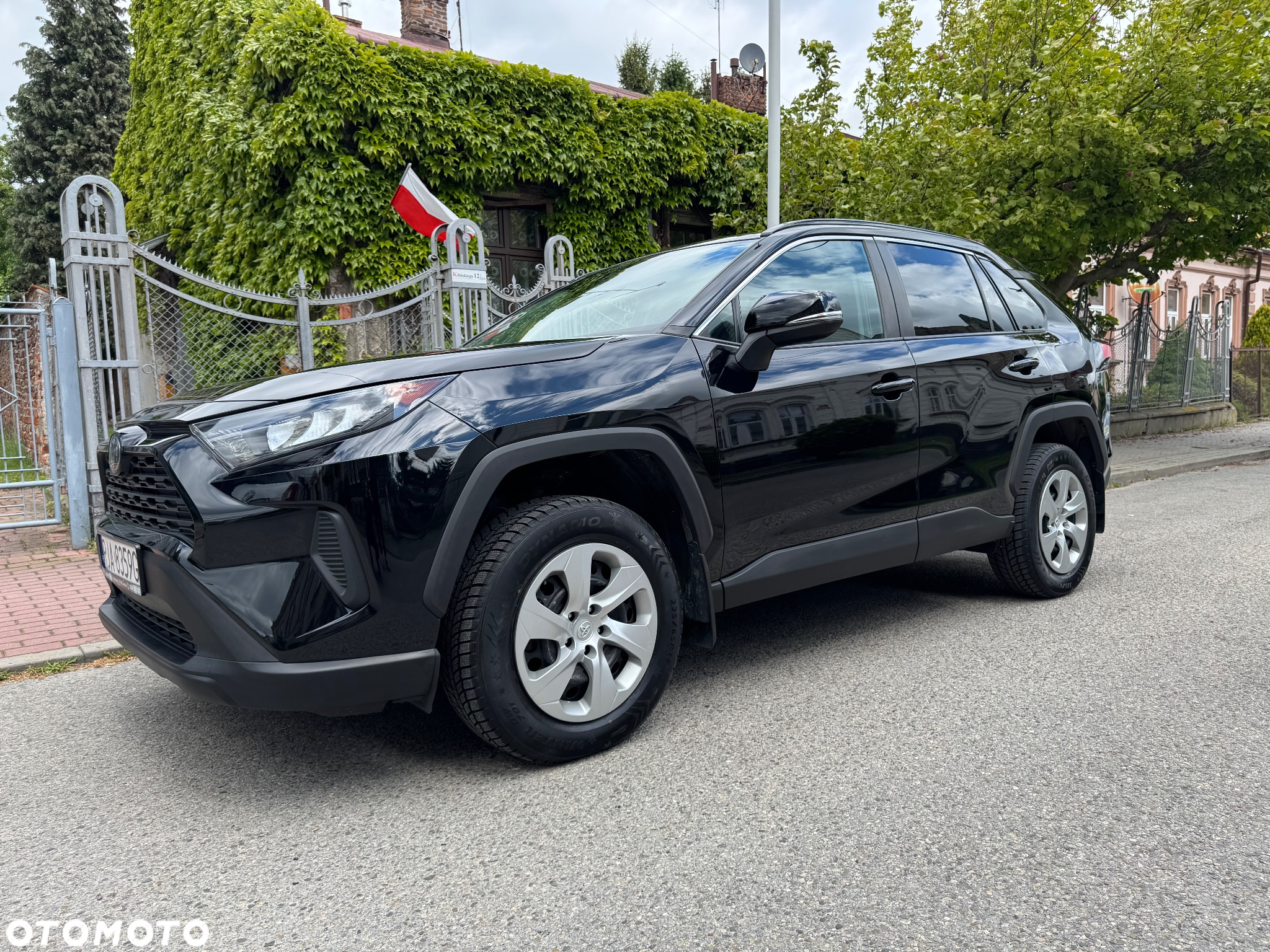 Toyota RAV4 - 3