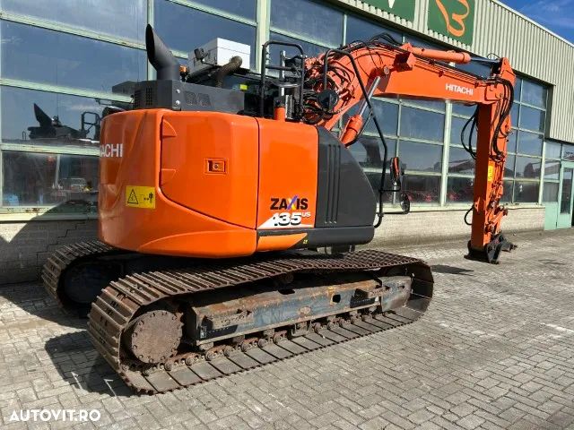 Hitachi ZX135US-6 - 6