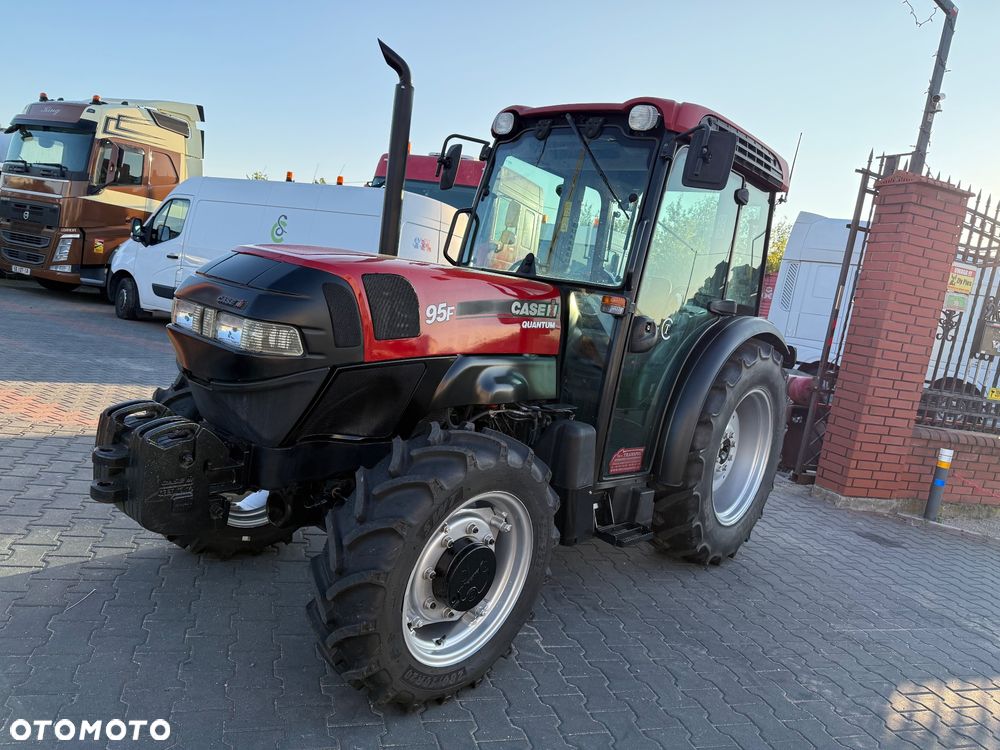 Case IH QUANTUM 95F N 4WD 4.5L Mechaniczny Rewers Pełzaki Sadowniczy