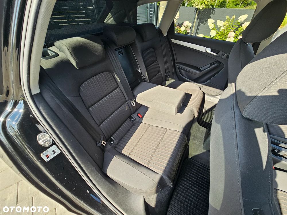 Audi A4 Avant 2.0 TDI DPF Attraction - 35