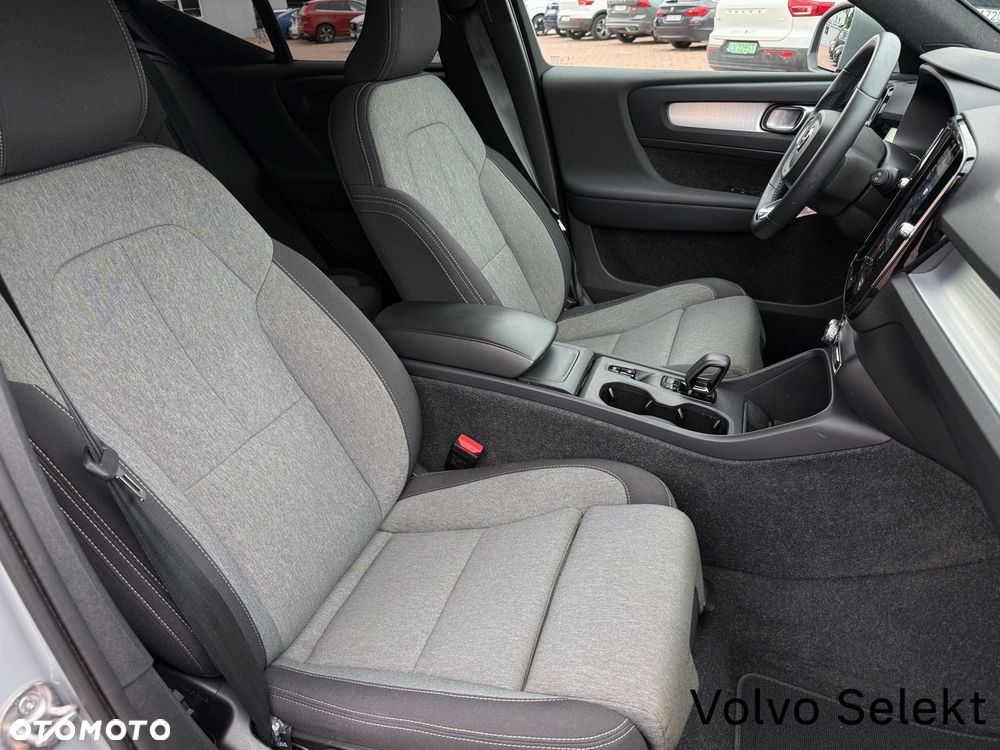 Volvo XC 40 B3 Core - 21