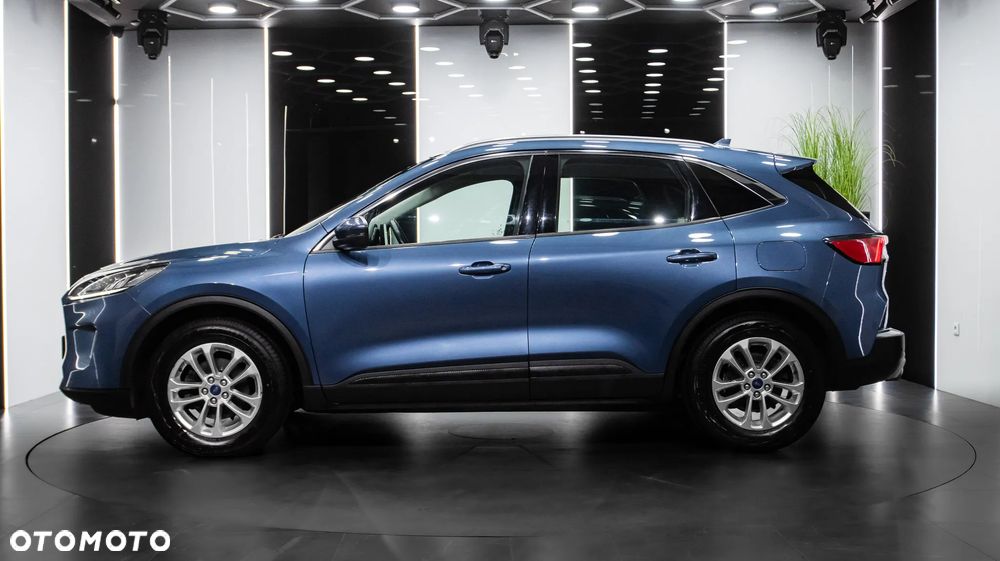 Ford Kuga 2.0 EcoBlue FWD Titanium - 4