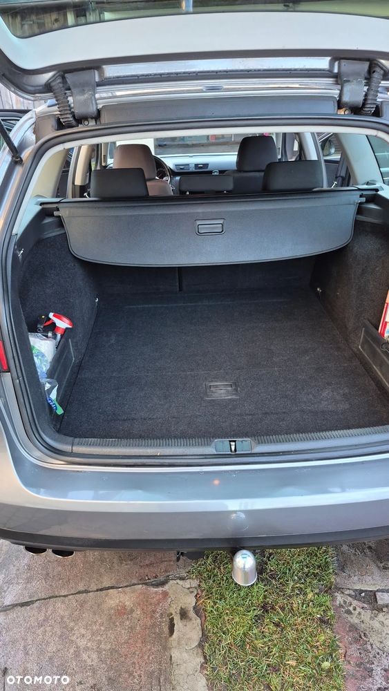 Volkswagen Passat 2.0 TDI Trendline - 15