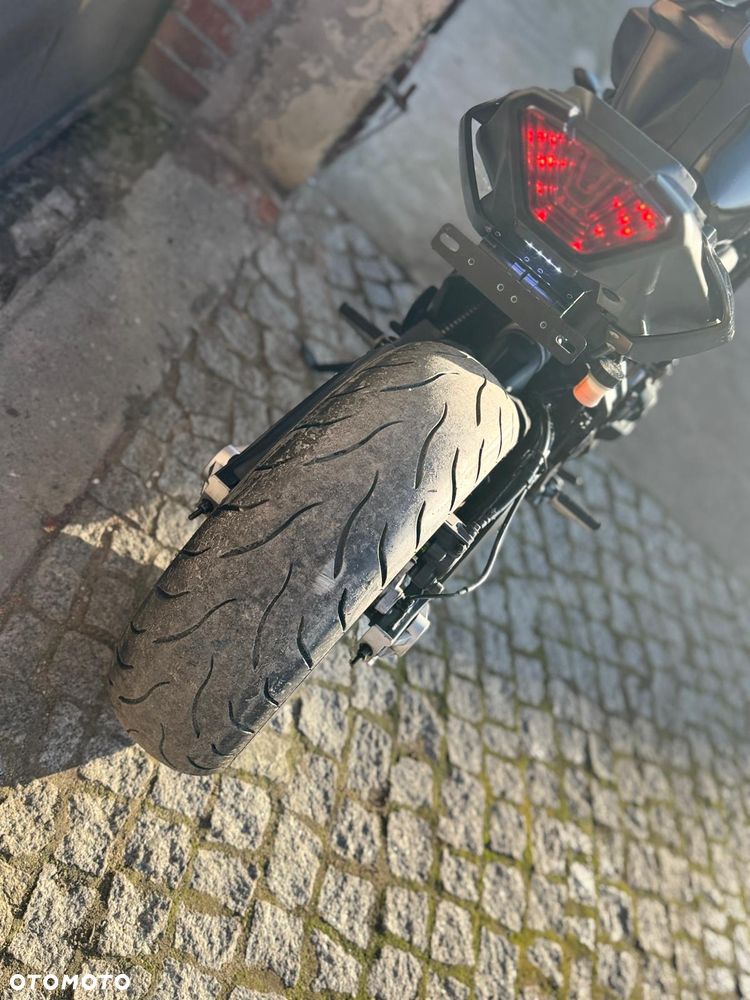 Yamaha MT - 5