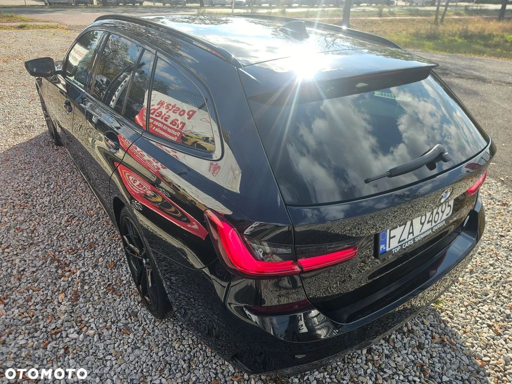 BMW Seria 3 320d M Sport Shadow - 13