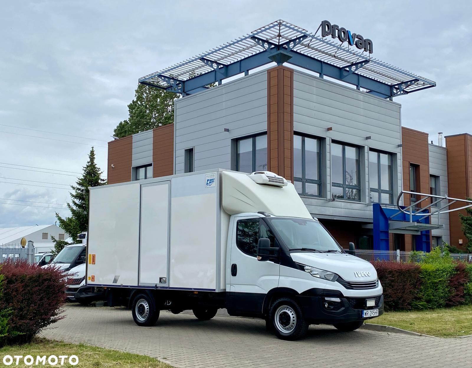 Iveco DAILY 36-160 HI-MATIC CHŁODNIA THERMO KING V300 WINDA ZEPRO - 1
