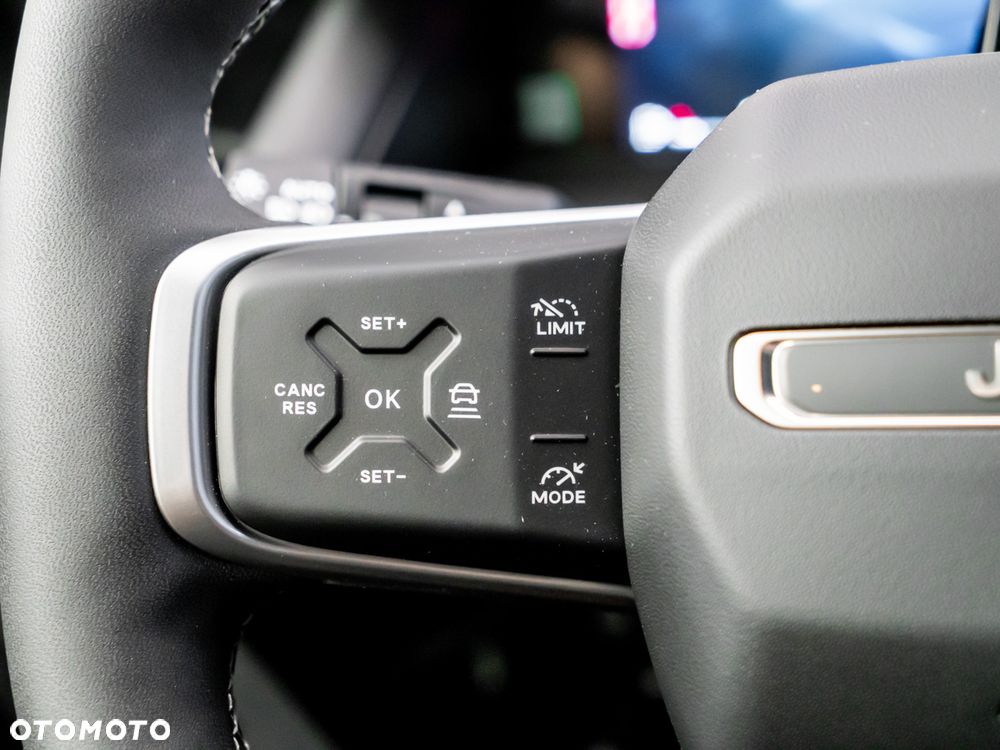 Jeep Compass - 25