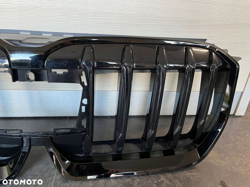Grill atrapa chłodnicy BMW IX1 nowy model - 3