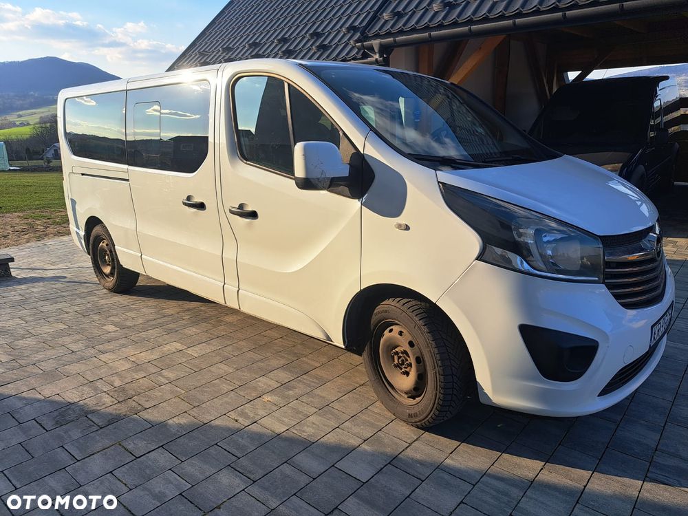 Opel Vivaro L2H1 2,9t Elegance - 2