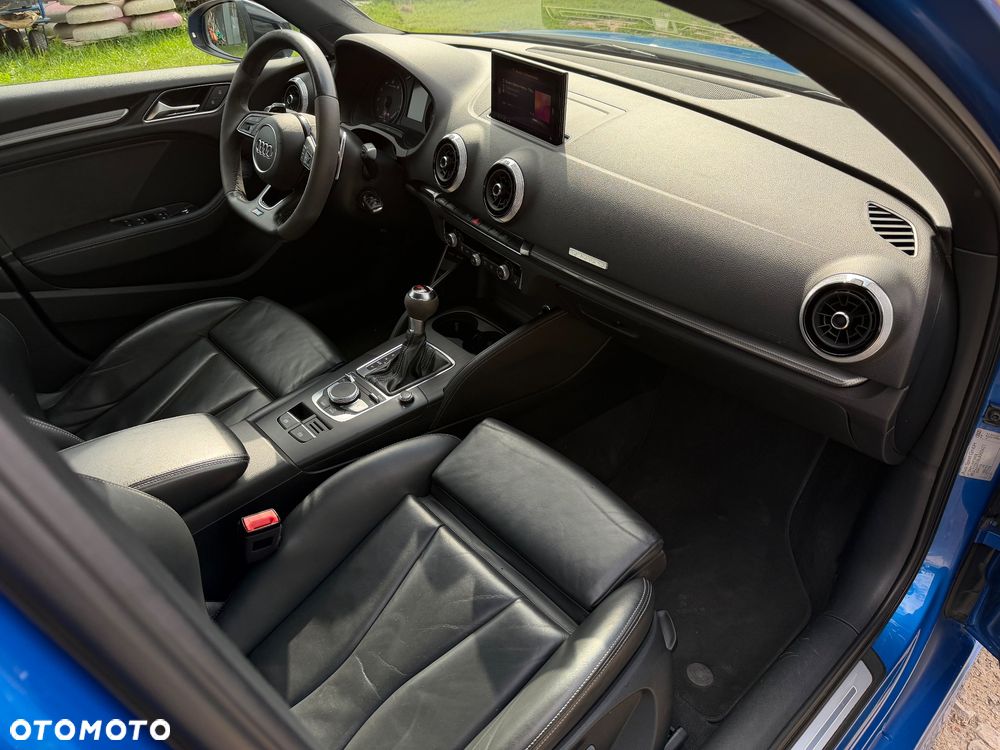 Audi RS3 Limousine TFSI quattro S tronic - 13