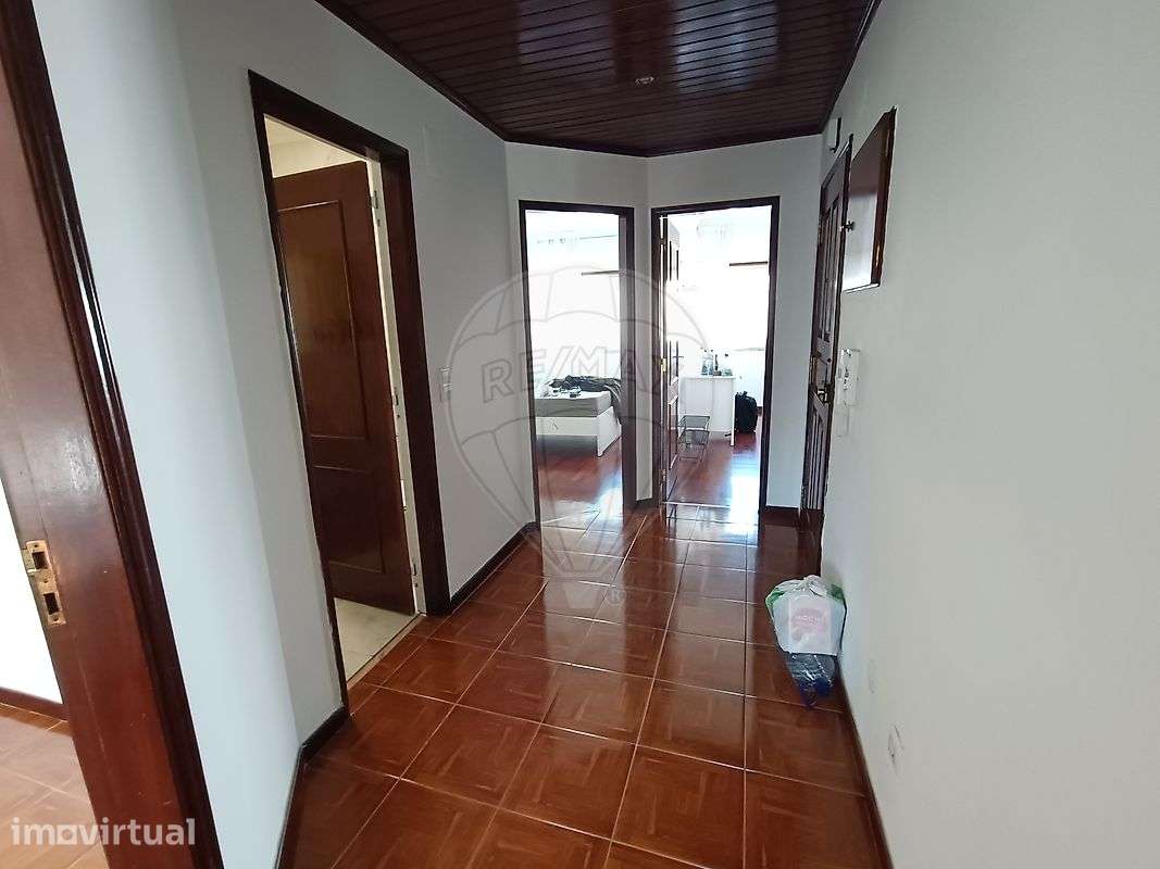 Apartamento T2 para arrendamento - Grande imagem: 2/20