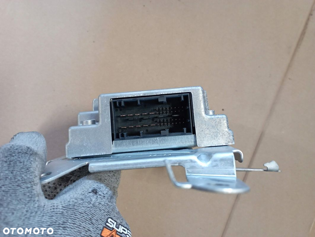 BMW F46 WZMACNIACZ AUDIO 2622760 - 2