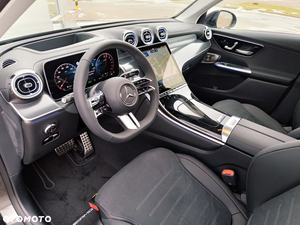 Mercedes-Benz GLC 300 de PHEV 4-Matic AMG Line - 4